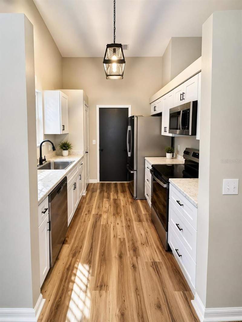 3 bedroom Single Family Residence at 3604 NW 51st Terrace, Savannah Place, Gainesville — photo 4