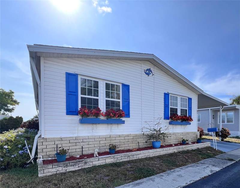 3 bedroom Manufactured Home at 51 Pindo Palm Street, Palm Hill Mobile Home Park Unrec, Largo — photo 5