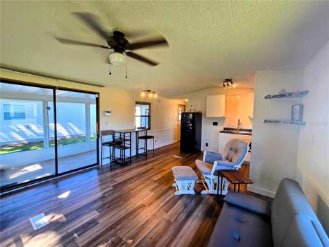 615 NE Cottage Park Lane, Leesburg FL - photo 9 of 19