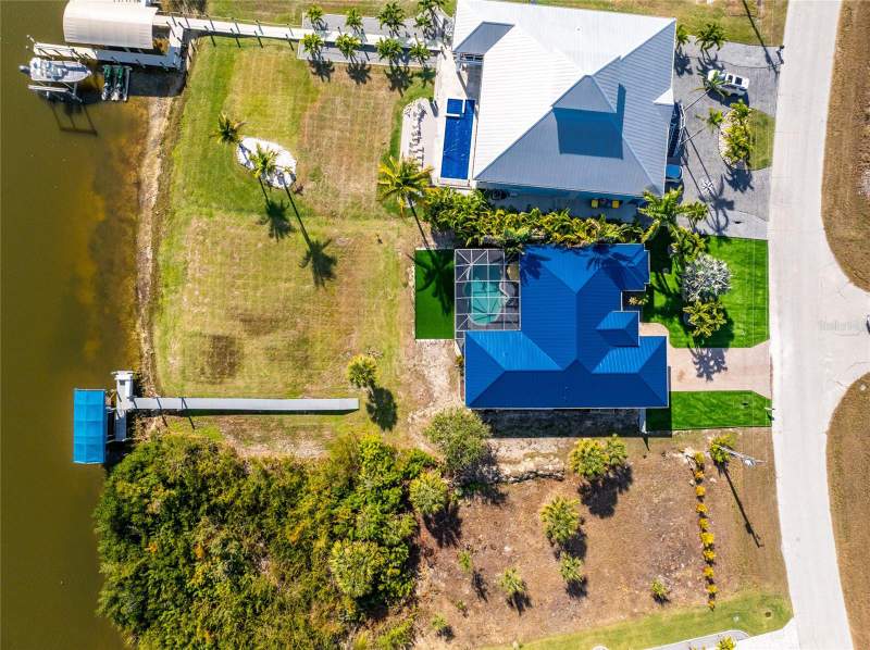 4 bedroom Single Family Residence at 16168 La Barge Circle, Port Charlotte Sec 94 01, Port Charlotte — photo 3