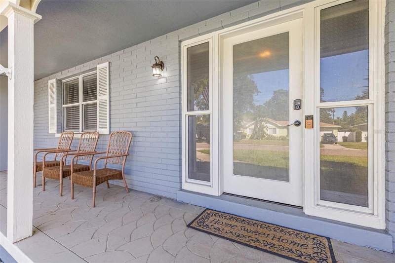5 bedroom Single Family Residence at 2415 51st Street, Lake Sheffield 2nd Sec, St Petersburg — photo 5