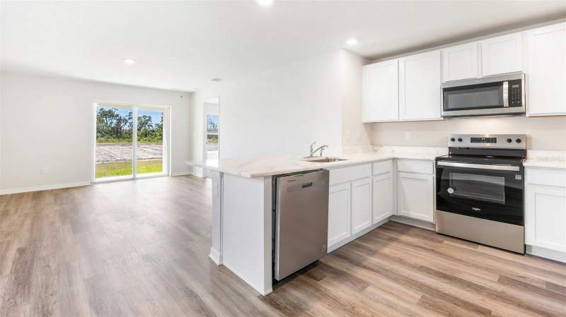3 bedroom Single Family Residence at 9949 Morning Meadowlark Trail, Oakfield Trails, Parrish — photo 3