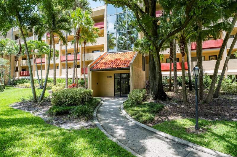 1 bedroom Condominium at 3062 Eastland Boulevard #406, Imperial Pines Condo, Clearwater — photo 3