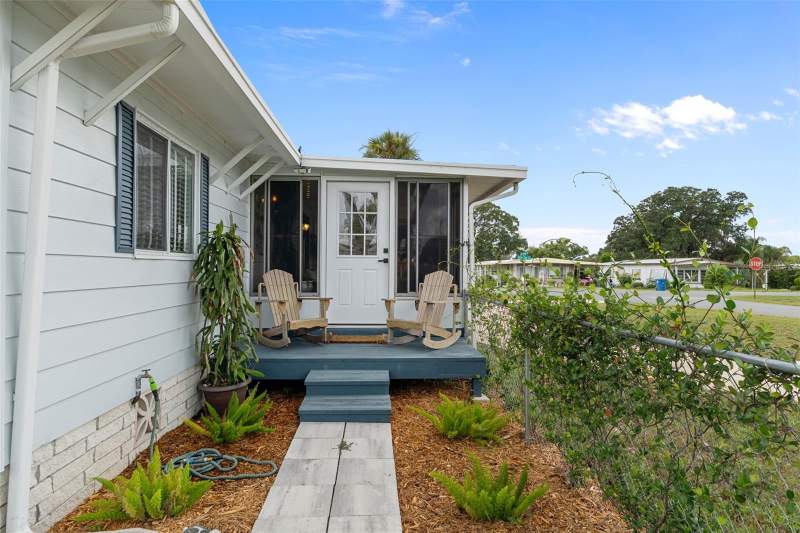 3 bedroom Manufactured Home at 8090 Little Tee Lane, High Point Mh Sub, Brooksville — photo 5