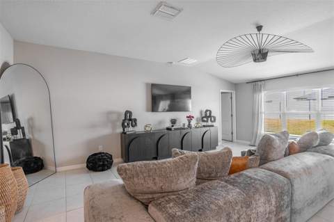 15415 Miller Creek Drive, Sun City Center FL - photo 18 of 42