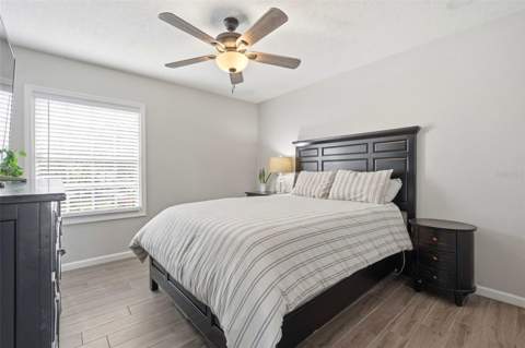 4725 Coquina Key Drive #D, St Petersburg FL - photo 15 of 49