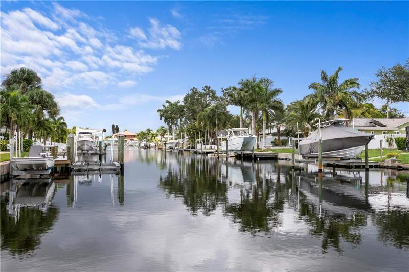 3 bedroom Single Family Residence at 4051 14th Street, Patrician Point, St Petersburg — photo 4