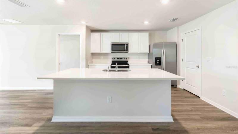 3 bedroom Single Family Residence at 10931 Rabbit Grove Trail, Oakfield Trails, Parrish — photo 3