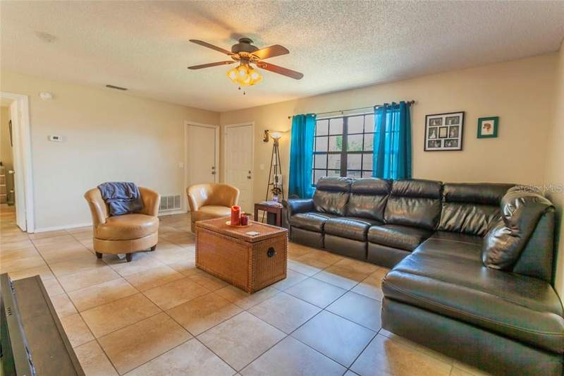 3 bedroom Single Family Residence at 7211 SE 120th Street, Belleview, Belleview — photo 3