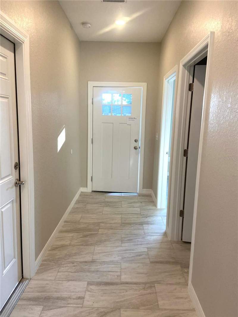 3 bedroom Single Family Residence at 4229 Elson Avenue, Lakewood Terrace Add, Sebring — photo 5