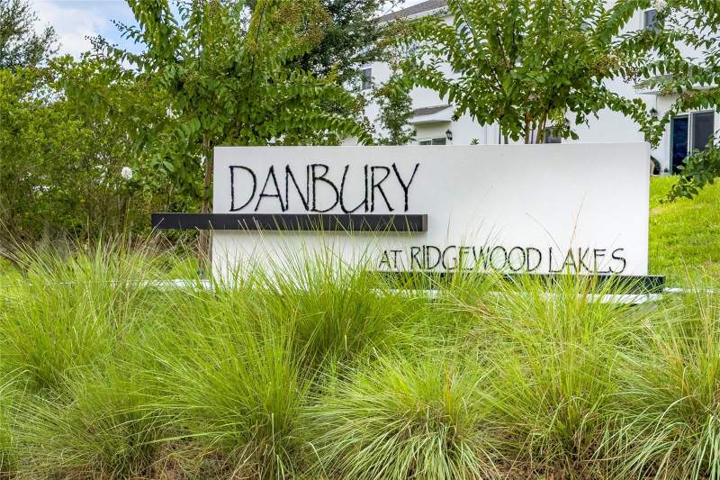 3 bedroom Townhouse at 1931 Tamarack Pass, Danbury At Ridgewood Lakes, Davenport — photo 3