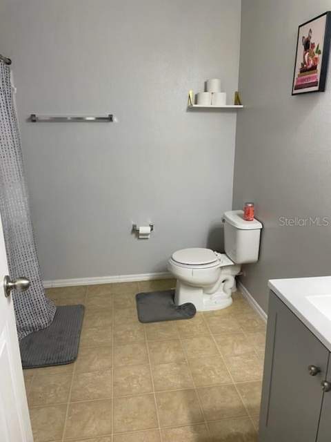 1034 Chalcedony Street, Kissimmee FL - photo 10 of 22