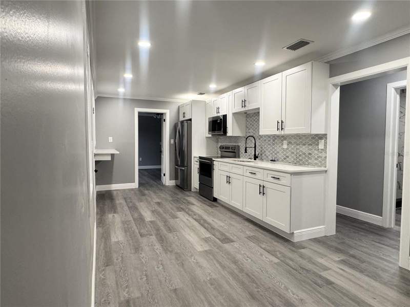 3 bedroom Single Family Residence at 425 S Observatory Drive, Orla Vista Heights, Orlando — photo 3