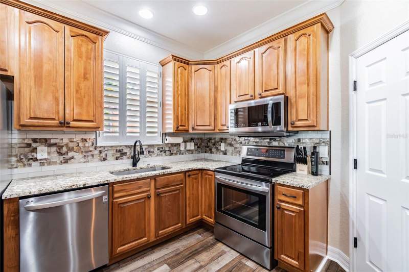 4 bedroom Single Family Residence at 539 Treviso Drive, Treviso, Apollo Beach — photo 2