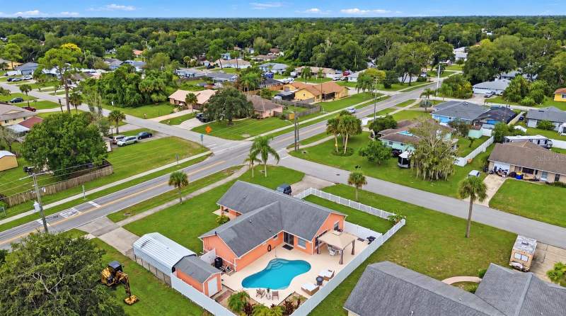 3 bedroom Single Family Residence at 2945 Juniper Drive, Florida Shores, Edgewater — photo 3