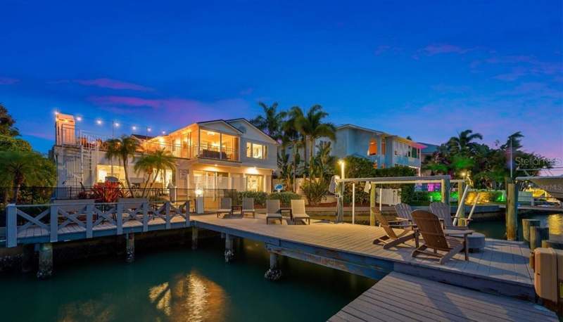 8 bedroom Single Family Residence at 4545 HARBOR HILLS DRIVE, HARBOR HILLS ESTATES, LARGO — photo 3