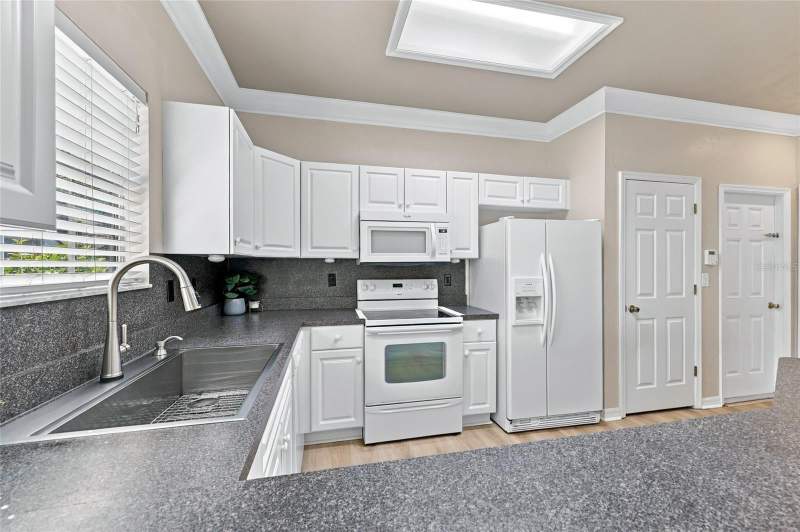 3 bedroom Single Family Residence at 4722 NW 80th Road, Blues Creek Unit 6H, Gainesville — photo 5