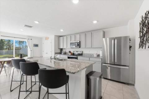 1211 Tahitian Sunrise Drive, Plant City FL - photo 16 of 36