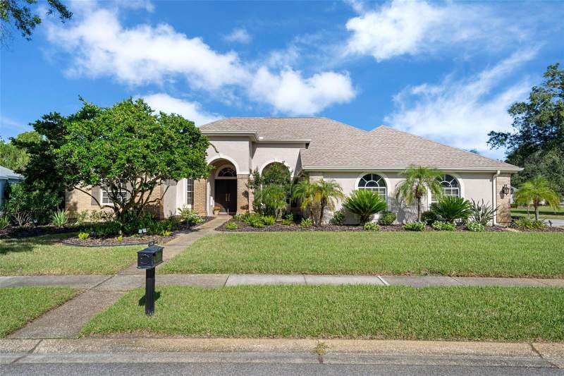 4 bedroom Single Family Residence at 3730 Jacmel Way, Juniper Bay Ph 3, Palm Harbor — photo 2