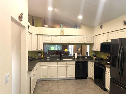 18505 Grand Club Drive, Hudson FL - photo 9 of 44