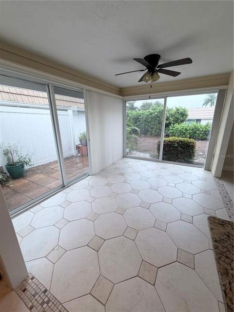2320 Aquabluff Place #V274, Sarasota FL - photo 6 of 6