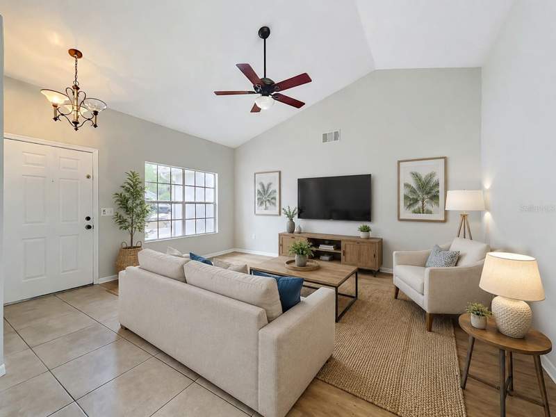 3 bedroom Single Family Residence at 925 OLD MAIL LANE, MIDDLETON OAKS, SANFORD — photo 2