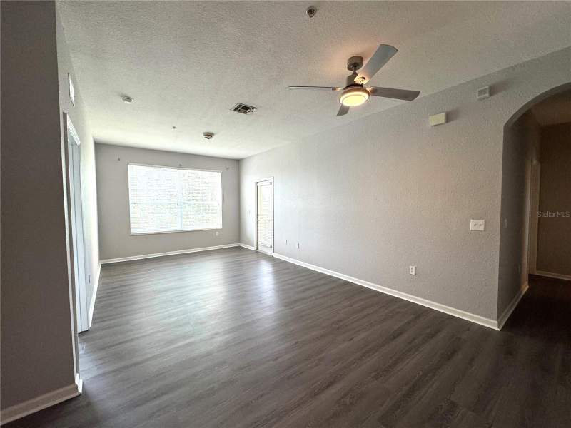 3 bedroom Condominium at 8660 Buccilli Drive #305, Horizons/Vista Lakes Ph 03, Orlando — photo 2