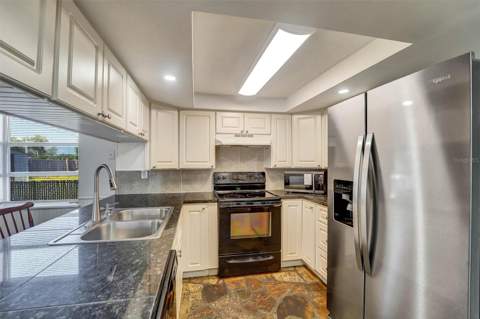 5344 Nancy Lane, Holiday FL - photo 10 of 29