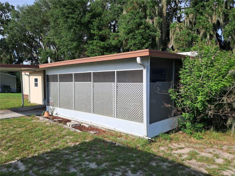 2 bedroom Mobile Home at 820 Mark Road, Brittany Estates Sub, Leesburg — photo 4