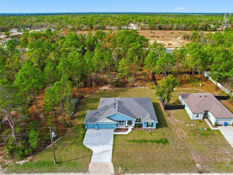 4 bedroom Single Family Residence at 14351 Carolina Chickadee Road, Royal Highlands, Weeki Wachee — photo 2