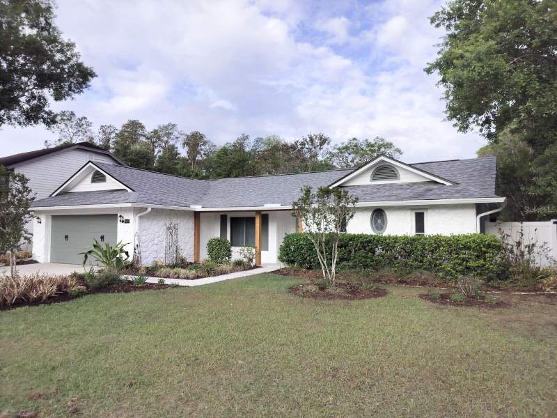 Bloomingdale Oaks