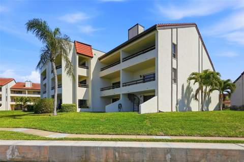 128 1st Street E. #102, Tierra Verde FL - photo 9 of 73