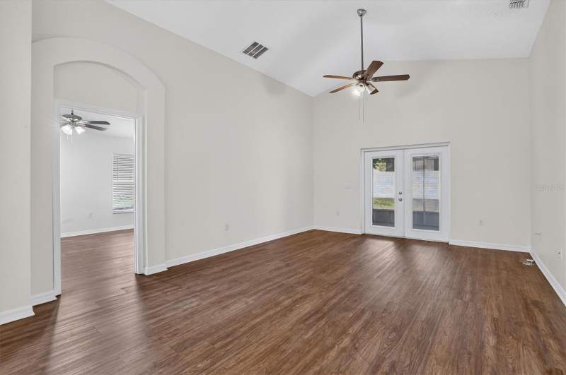 5 bedroom Single Family Residence at 30707 PGA Drive, Fairways/Mt Plymouth Ph 01, Sorrento — photo 5
