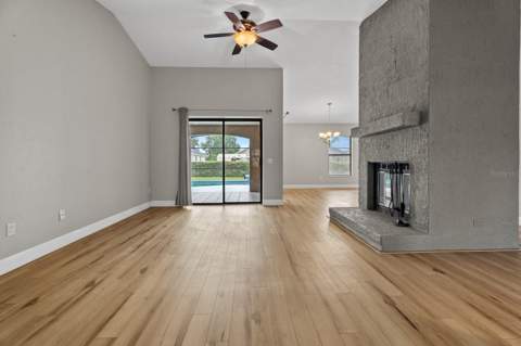 7437 Pinemount Drive, Orlando FL - photo 15 of 43