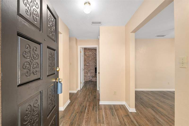 3 bedroom Single Family Residence at 10819 NW 39th Avenue, Nosu, Gainesville — photo 4