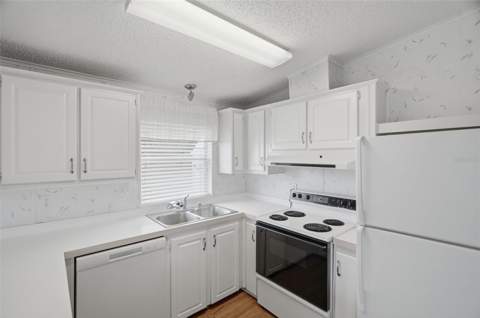 6826 Mount Orange Drive #383, St Petersburg FL - photo 15 of 39