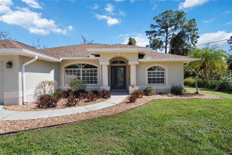 3 bedroom Single Family Residence at 4840 Foxhall Road, Port Charlotte Sub 51, North Port — photo 4