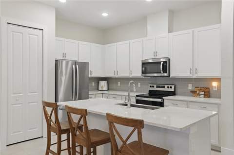1462 Brookdale Court, Oviedo FL - photo 10 of 37