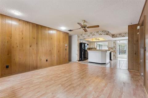 6441 Marlberry Drive, Orlando FL - photo 10 of 39