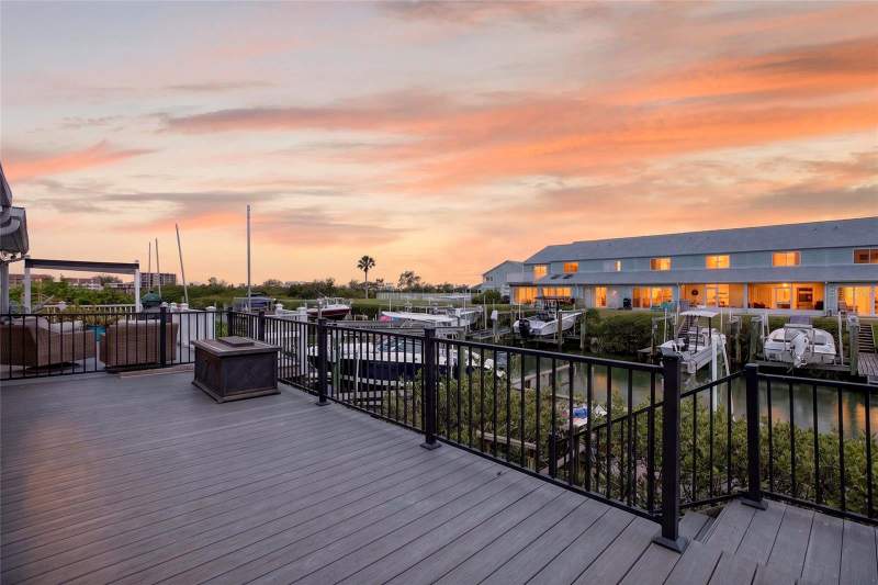 2 bedroom Villa at 14617 Loridawn Drive #8, Tara Cay, Seminole — photo 4