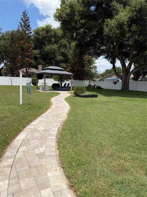 417 Anderson Drive, Tavares FL - photo 6 of 6