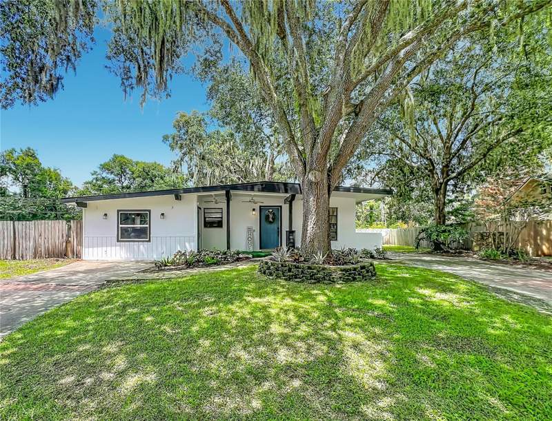 719 CHEROKEE CIRCLE home for sale in Sunland Estates