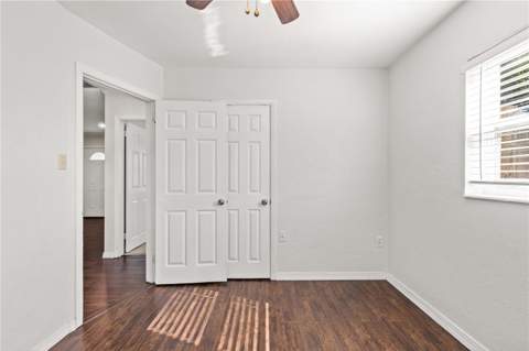 844 87th Avenue, St Petersburg FL - photo 22 of 44