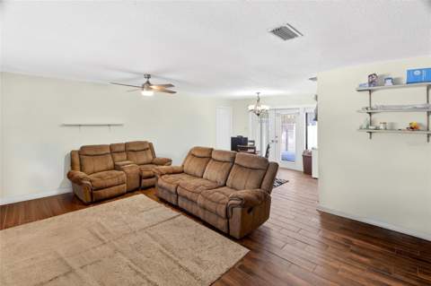 1822 SW 42nd Avenue, Gainesville FL - photo 9 of 27