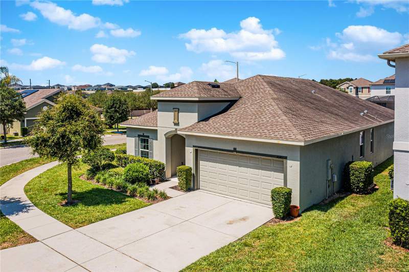 4 bedroom Single Family Residence at 3040 Sanderling Street, Highland Meadows Ph 3, Haines City — photo 2