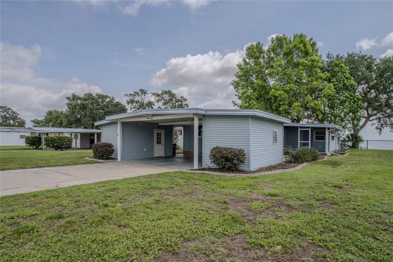 2 bedroom Mobile Home at 34232 Island Drive, Western Shores Second Add, Leesburg — photo 2