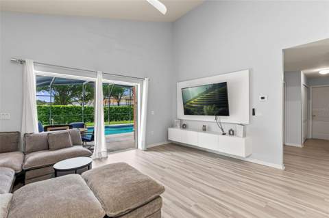 17845 Woodcrest Way, Clermont FL - photo 9 of 47