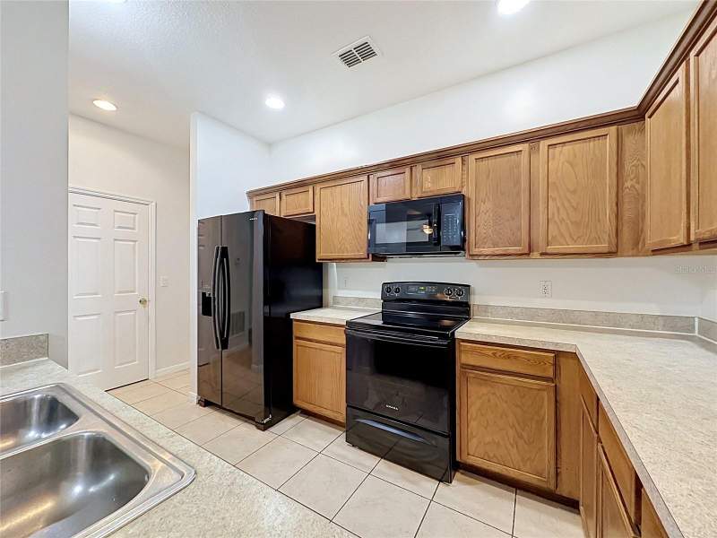 3 bedroom Townhouse at 2868 Tanzanite Ter, Emerald Lake, Kissimmee — photo 4