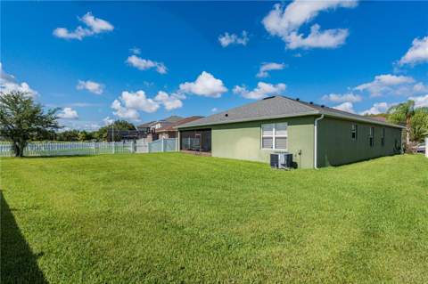 2317 Crosston Circle, Orlando FL - photo 12 of 89