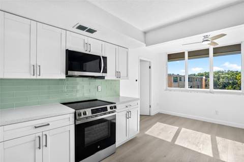 5095 Bay Street #310, St Petersburg FL - photo 11 of 36